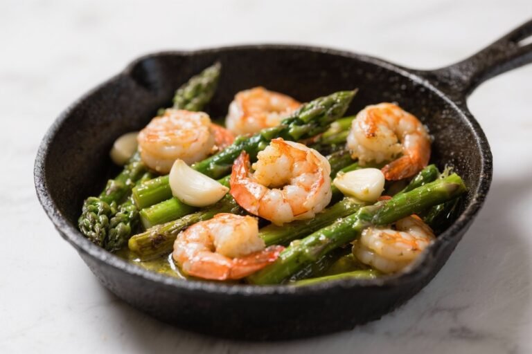 Garlic-Butter Shrimp and Asparagus Skillet